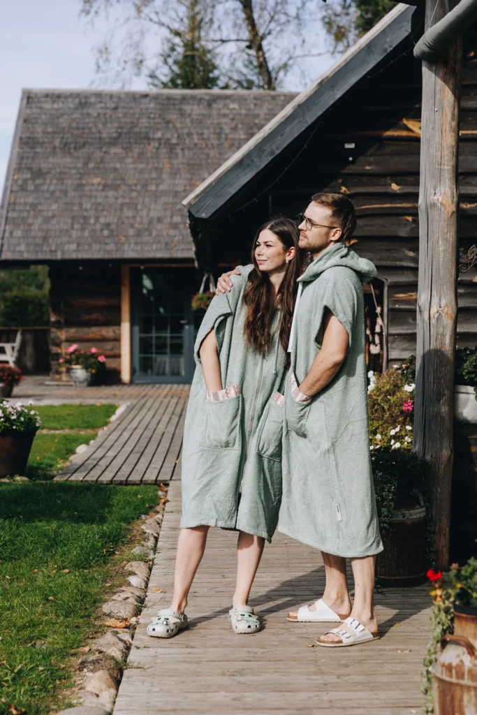 Premium Ponchovares – Sinisavi, L